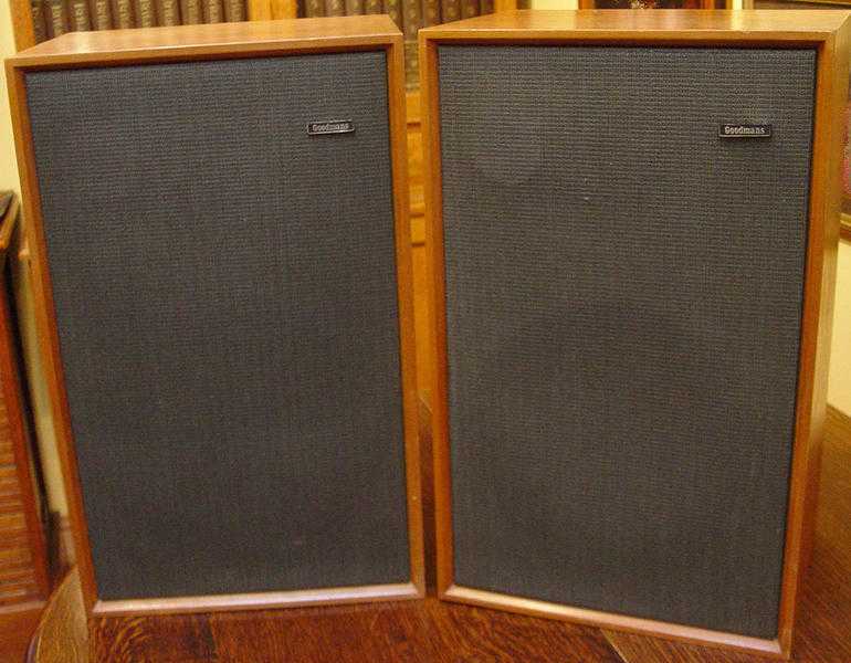Vintage Goodmans Mezzo 3 Speakers