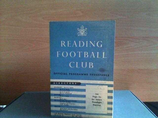 VINTAGE READING F,C, v PORTSMOUTH F.C. (FRIENDLY) 1954-5