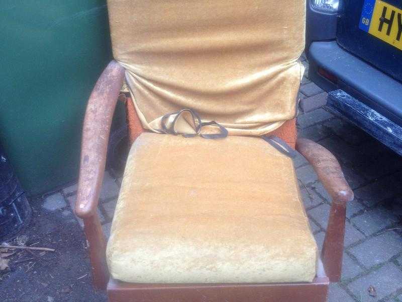 Vintage rocking arm chair