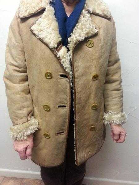 Vintage Sheepskinlambskin coat jacket. Antartex (Loch Lomond) design.