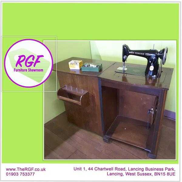 Vintage Singer Sewing Machine Table - Local Delivery 19