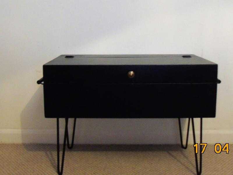 VINTAGE TOOL CHESTTRUNK COFFEE TABLE WITH INDUSTRIAL STYLE HAIRPIN LEGS