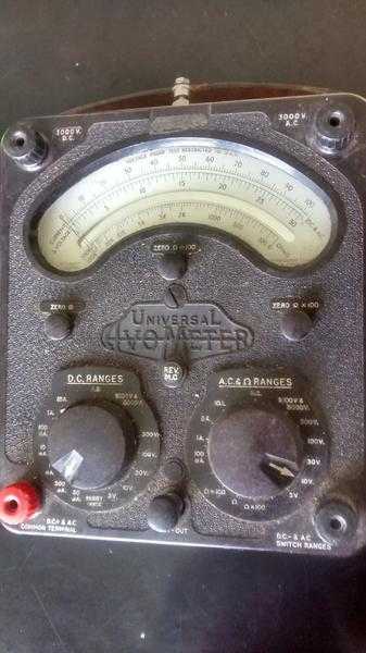 Vintage Universal Avometer test set multi range