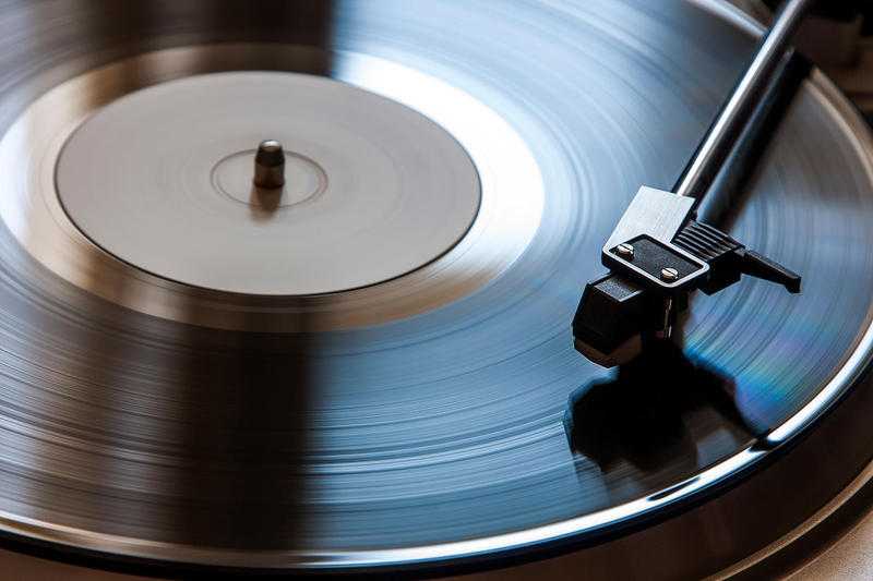 Vinyl Records Wanted and Music Memorabilia