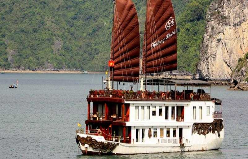 Violet Cruise  Halong Bay 3 Days 2 Nights