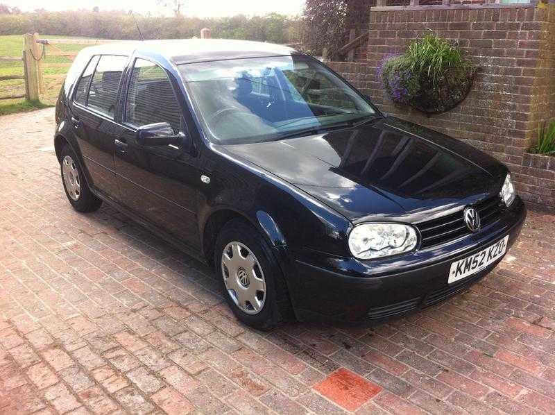 Volkswagen Golf 1.6 SE 5 Door New MOT 72,000 Miles Service History.