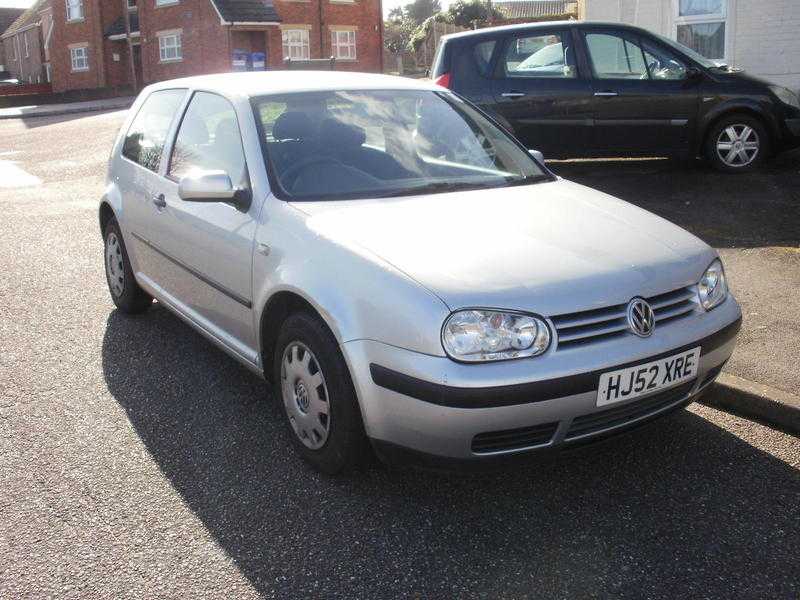 Volkswagen Golf 2002