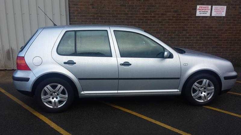 Volkswagen Golf 2003