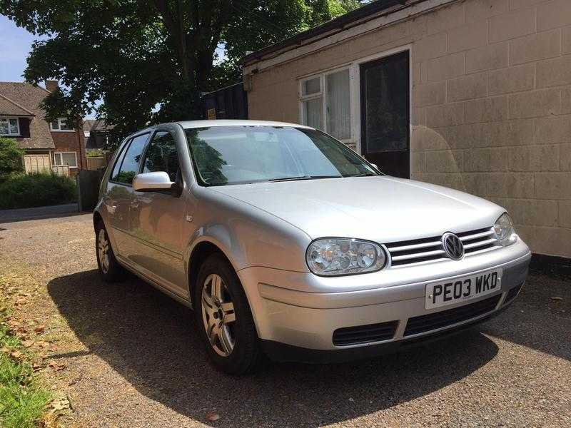 Volkswagen Golf 2003