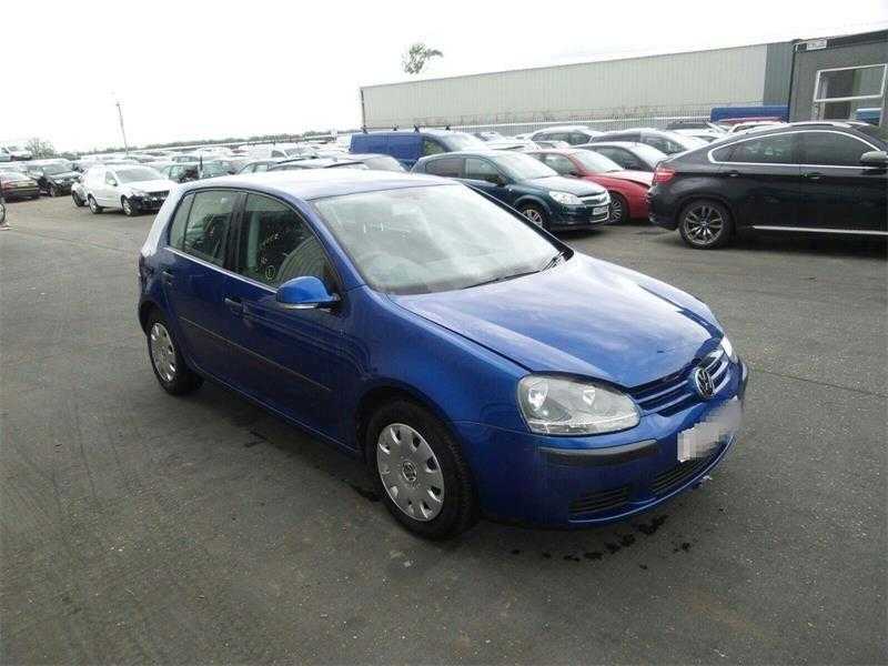 Volkswagen Golf 2004