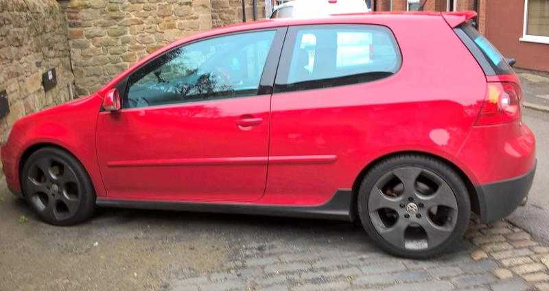 Volkswagen Golf 2006 GTi 3door, red, Heated leather seats