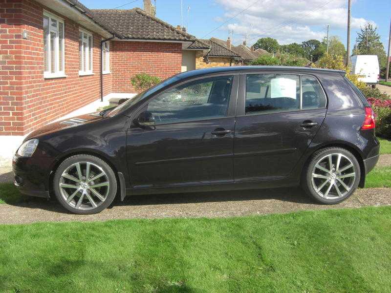 Volkswagen Golf 2006 - PRE DIESELGATE CAR - 170PSDSGPADDLESCD18quotFULLY LOADED . 57 YR OLD SELLING PRIDE AND JOY -OWNED FROM NEW.