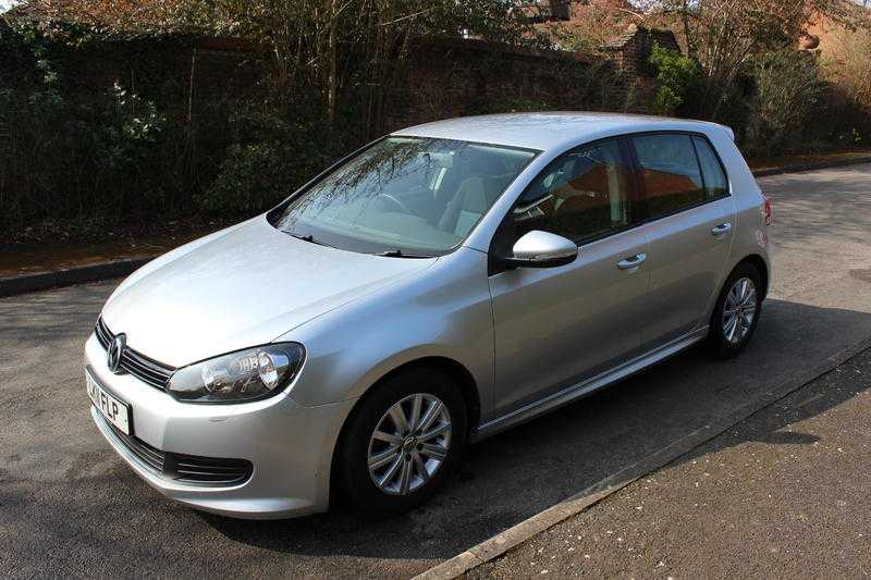 Volkswagen Golf Hatchback 1.6 TDI S 5dr Bluemotion