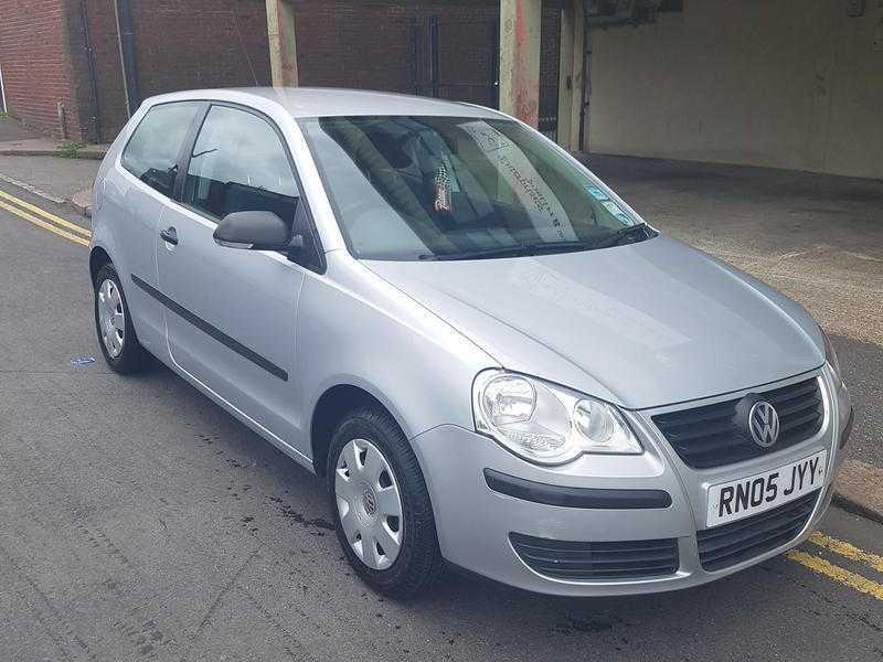 Volkswagen Polo 1.2, 3 door, silver