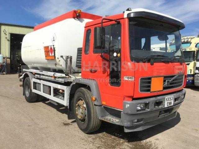 Volvo FL 2003