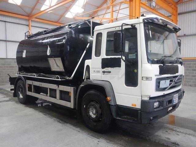 Volvo FL 2003