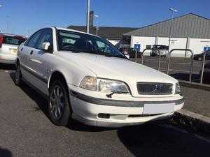 Volvo S40 2000