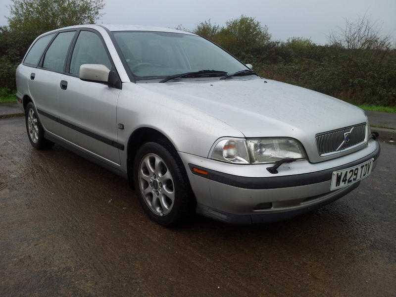 Volvo V40 1.8 XS Metallic Silver 2000 W