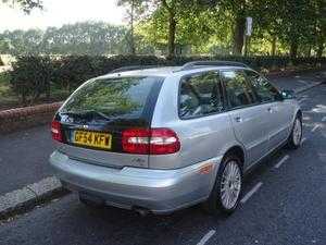 Volvo V40 1999  FOR SALE