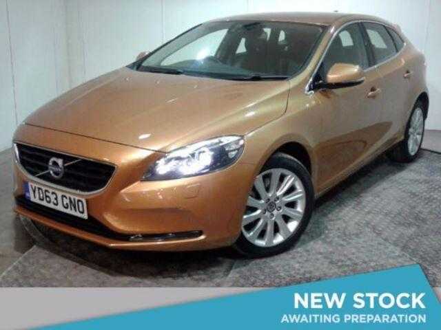 Volvo V40 2013