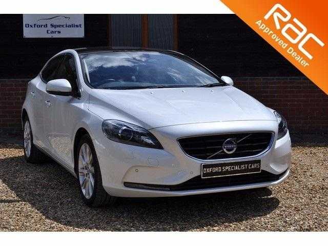 Volvo V40 2014