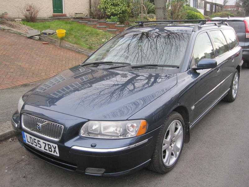 VOLVO V70 2.4 (170 BHP )  SE 5 DR