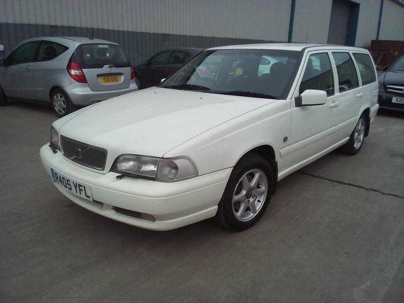 VOLVO V70 2.5, R REG 1998, 6 MONTHS MOT, FULL SERVICE HISTORY