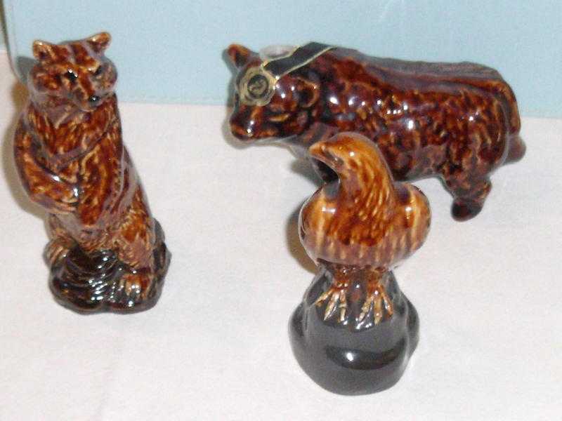 WADE AND BENEAGLES DECANTERS