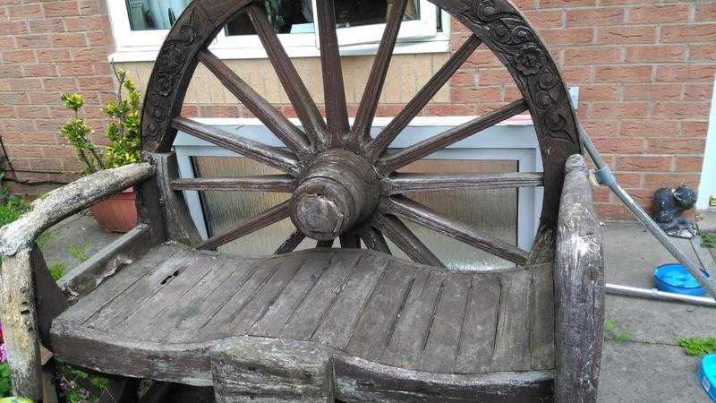 Wagon Wheel Bench