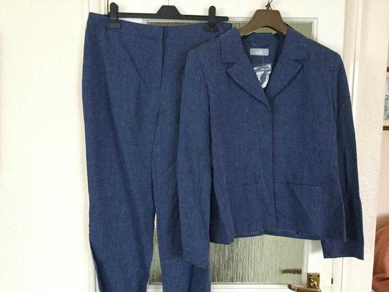 Wallis suit size 16 brand new with tags