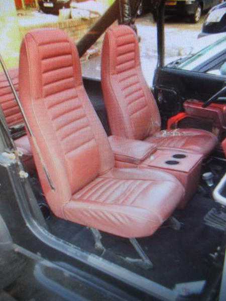 WANTED.... ORIGINAL Garnet  red seat fabric  plastic for RENEGADE JEEP CJ7 from 1984 - 1987 to repair mine