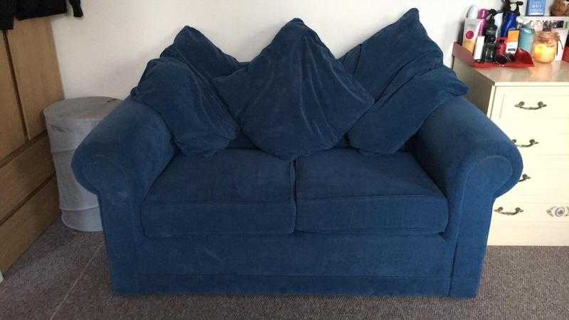 Wanting to get rid of sofa selling very cheap