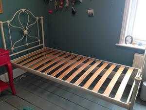 Wanting to swap my metal frame bed