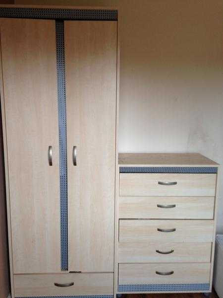 Wardrobe and matching chest of drawers