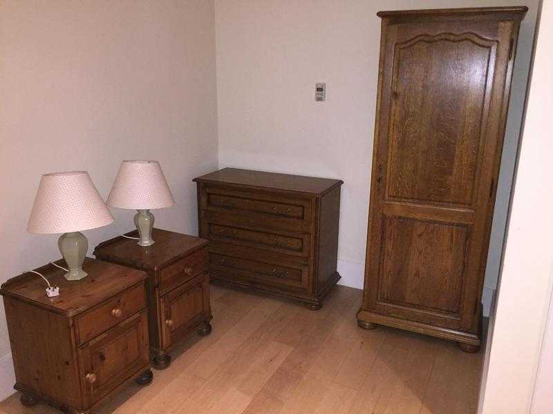 Wardrobe (single) with chest of drawers and two bedside tables in oak