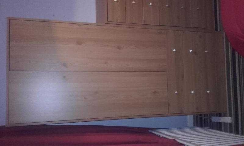 wardrobe with 3drawers also excellent condition