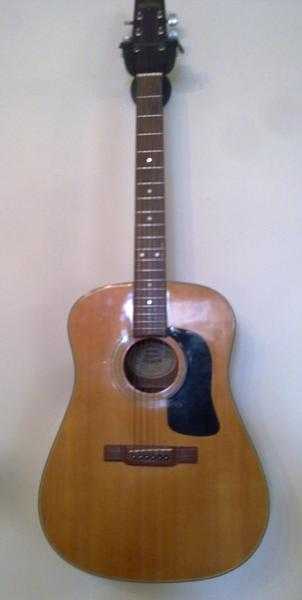 WASHBURN acoustic 6 string guitar. Used, seasoned fantastic guitar. Used but functional