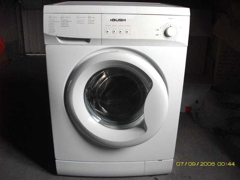 WASHING MACHINE AS NEW  so no soap sud day blues