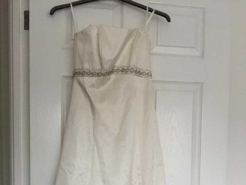 Wedding dress size 8