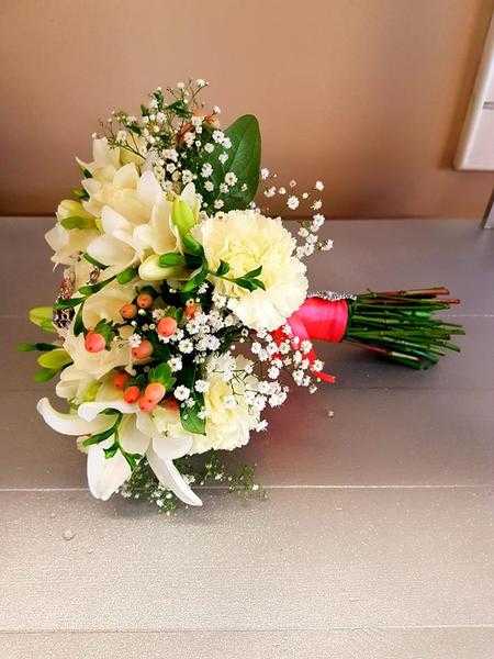 Wedding Flowers by Littlemissfavour