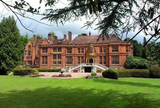 Weddings and events at Woldingham School, Marden Park