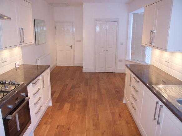 Well Presneted 2 Bed large Flat to Rent in Rushden Northamptonshire