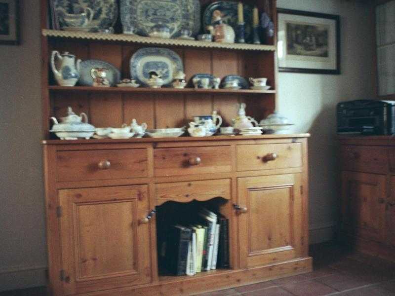 WELSH DRESSER