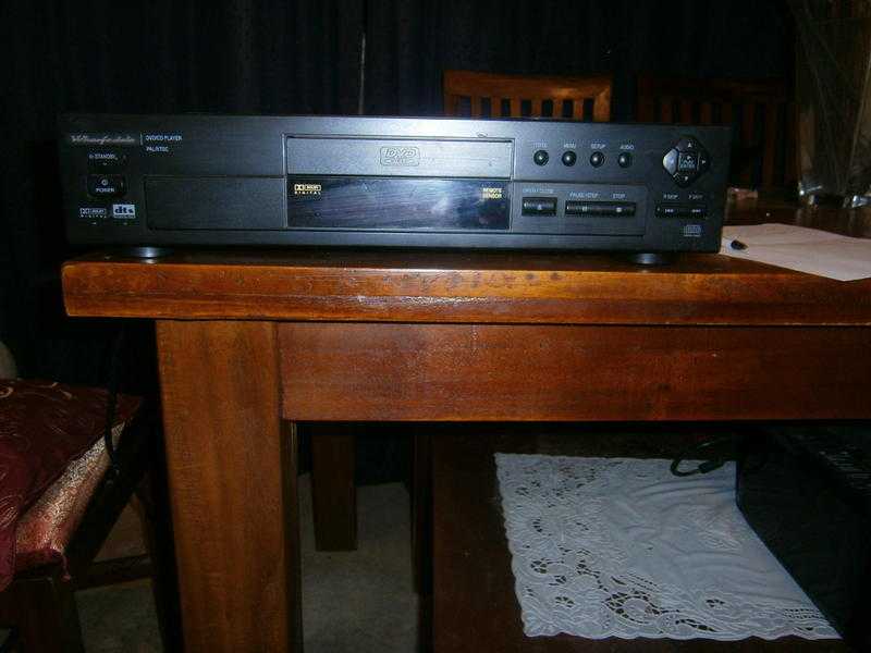 WHARFEDALE  DVDCD PLAYER