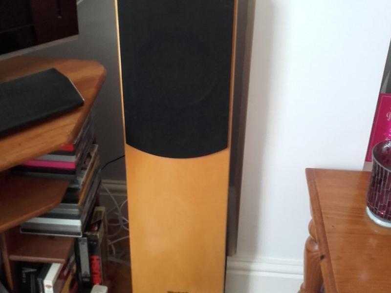 Wharfedale floorstanding speakers