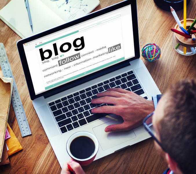 What is a curated blog and what are its benefits