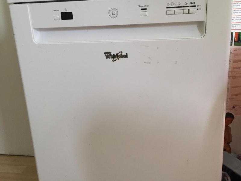 whirlpool dishwasher (white)