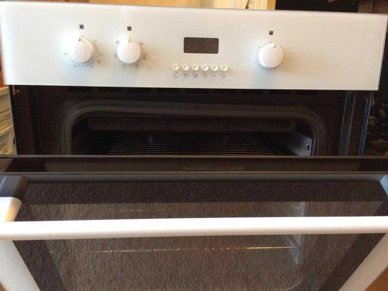 White Built-in Oven