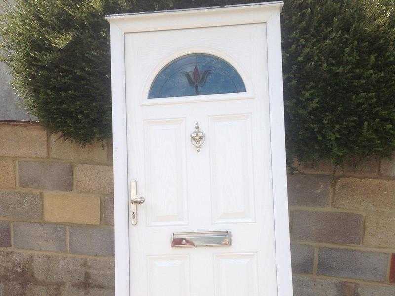 WHITE COMPOSITE DOOR