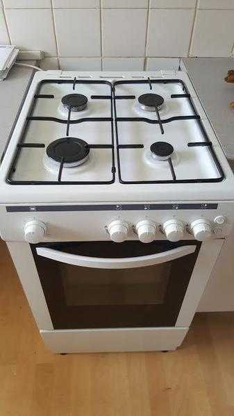 White Cooker Excellent Condition